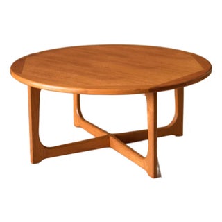 Vintage Scandinavian Sculptural Teak Round Coffee Table For Sale