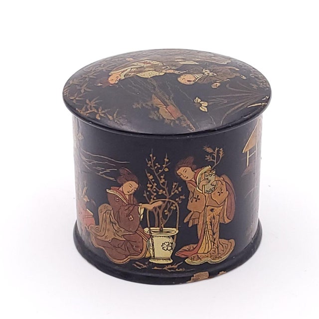 Chinoiserie Papier-Mâché String Box, England or France, Circa 1880 For Sale - Image 3 of 7