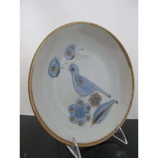 Incredibly sweet Vintage Ken Edwards Mexican pottery, shallow bowl or serving dish, from the El Palomar studio in Tonalá,...