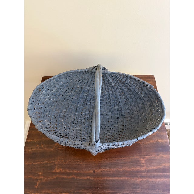 Early 20th Century American Blue Splint Oak Gathering Basket For Sale - Image 4 of 10