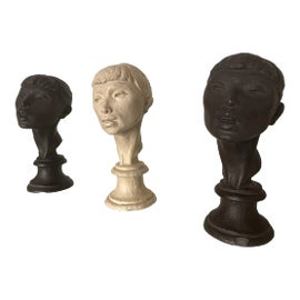 Example of Fred Press Room Accents and Accessories