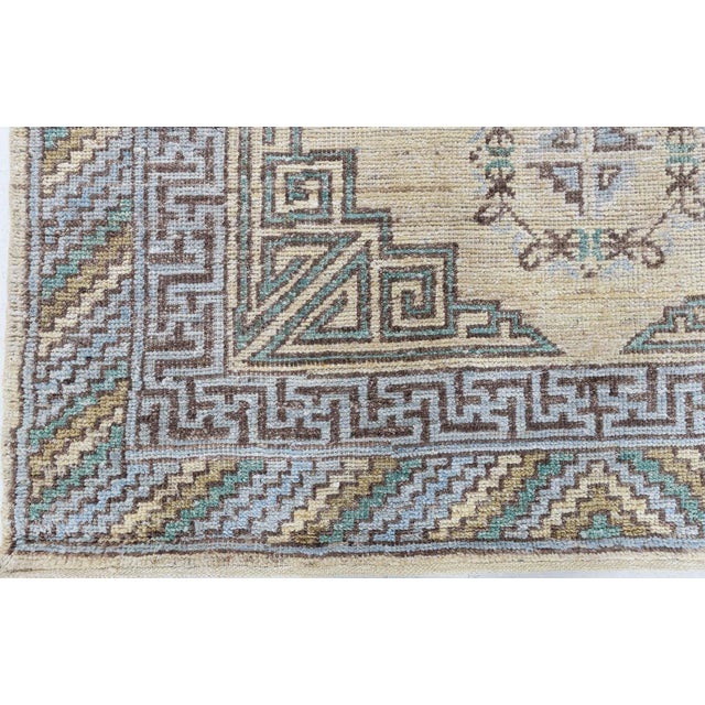 Early 21st Century Samarkand-Inspired Traditional Greek-Key Meander Border Beige Carpet "Aegean" For Sale - Image 5 of 8