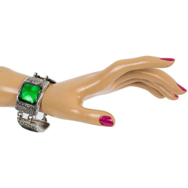 Silver French Designer Willy Silvered Bronze and Green Glass Link Bracelet For Sale - Image 8 of 8