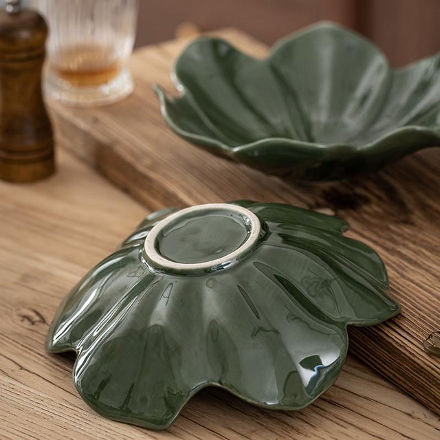 Art Deco Green Petal-Shaped Fruit Dish – Pair For Sale - Image 3 of 7