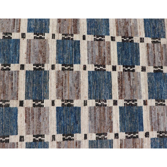 Textile Modern Rug in Wool With Sub-Geometric Modern Tribal Design in Multicolor For Sale - Image 7 of 11