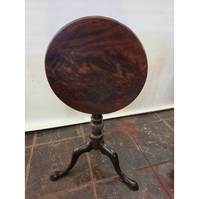 English Antique George III Tilt-Top Table Mahogany 1780-1800 Wine Table Drinks Table For Sale - Image 3 of 11
