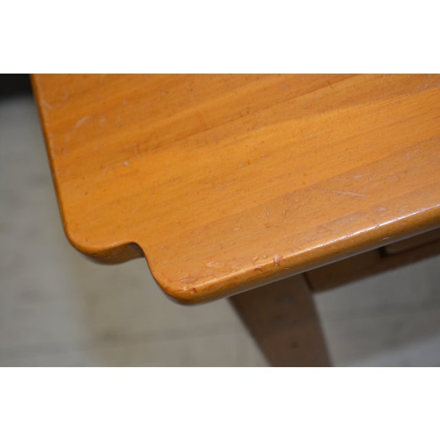 1970s Vintage Arts & Crafts Shaker Ethan Allen Pine Side Table W/ Drawer - Country Craftsman Collection For Sale - Image 12 of 18