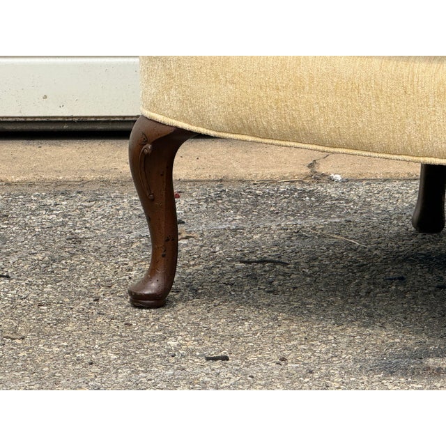 Queen Anne Vintage Pair of Henredon Low Back Club Chairs For Sale - Image 3 of 12