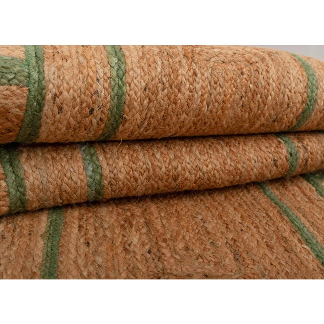 Olive Green Jute Scallop Handmade Bohomian Runner Rug 2.5x6 Ft. For Sale - Image 12 of 12