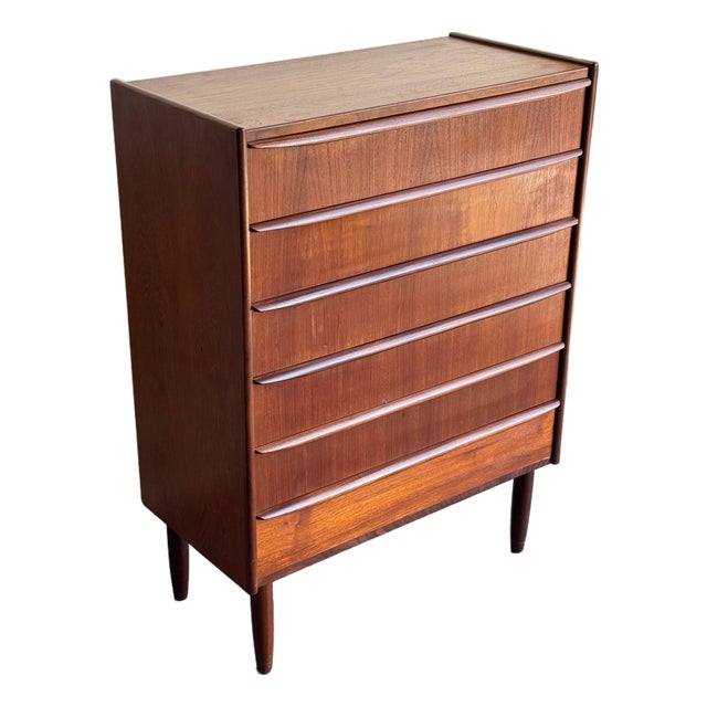 Mid Century Danish Teak Chest of Drawers – 6-Drawer Highboy 1960s Scandinavian Design For Sale