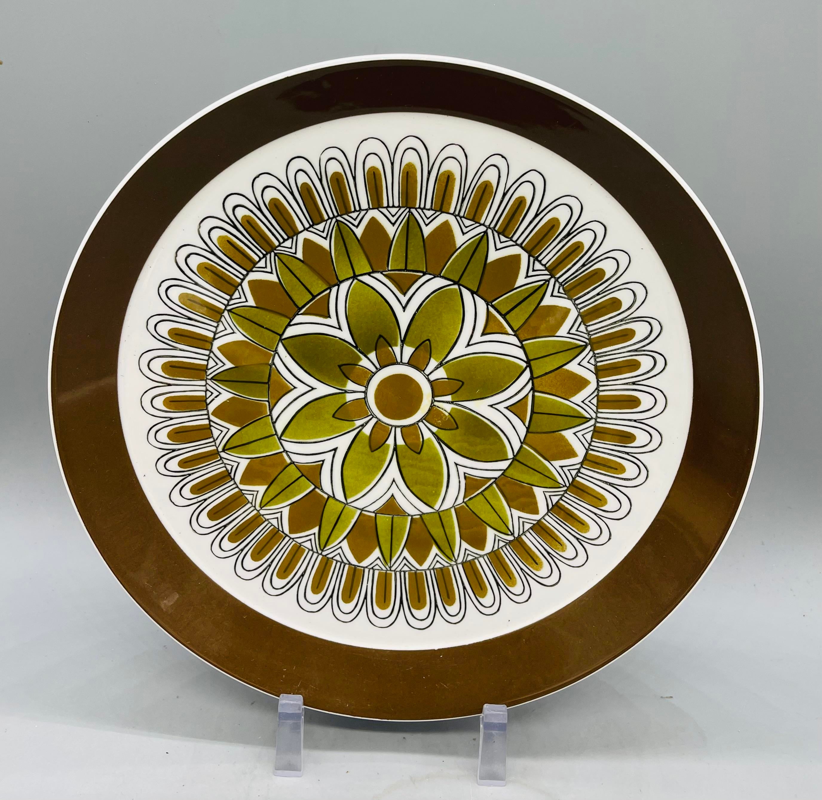 Lot De 2 Assiettes Plates Mikasa Terrastone Sea Melody – 11 Pouces, Motifs Poissons Et Coquillages (État Neuf)