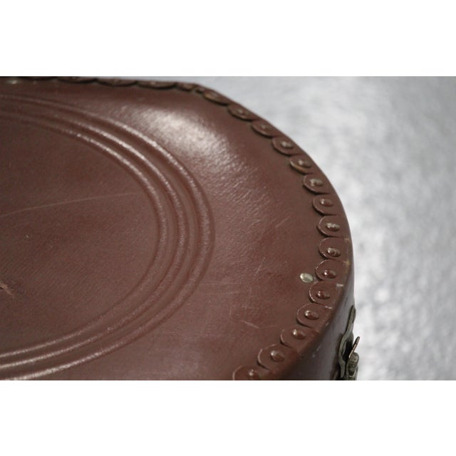 Round Brown Hat Box, 1890s For Sale - Image 15 of 18