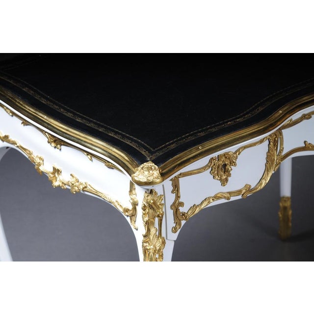 20th Century Louis XV White Writing Desk For Sale - Image 17 of 18