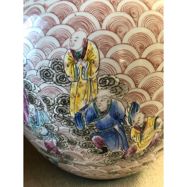 Antique Chinese Jiaqing Mark and Period Rose Vases - a Pair For Sale In Charleston - Image 6 of 13