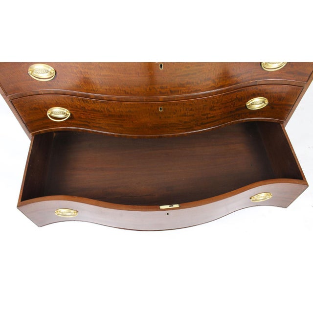 Antique George III Serpentine Flame Mahogany Chest Drawers, 18th Century For Sale - Image 11 of 15