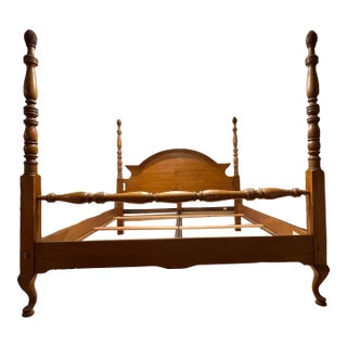 Vintage Thomasville American Oak King Size Bed For Sale