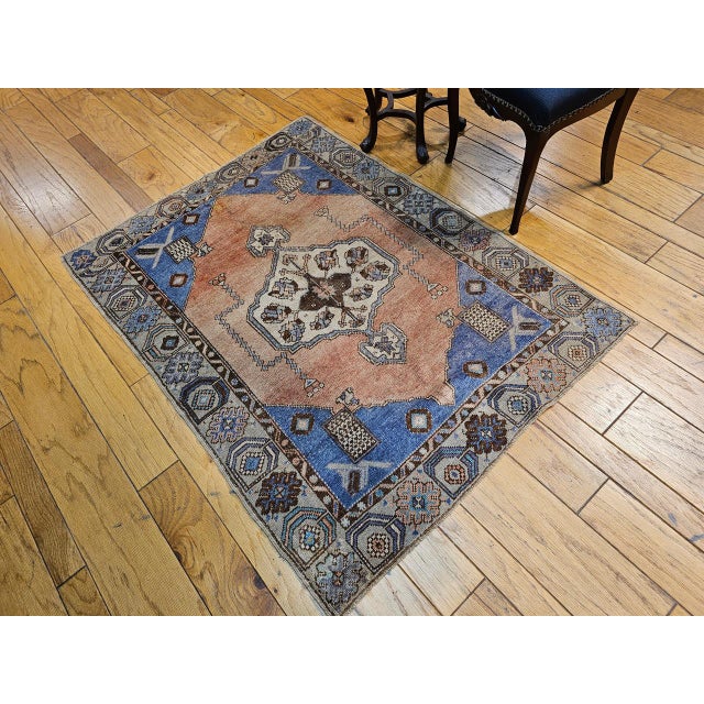 Vintage Turkish Oushak Area Rug, Hand-Knotted Wool, Blue & Tan, 4' x 6' For Sale - Image 4 of 15