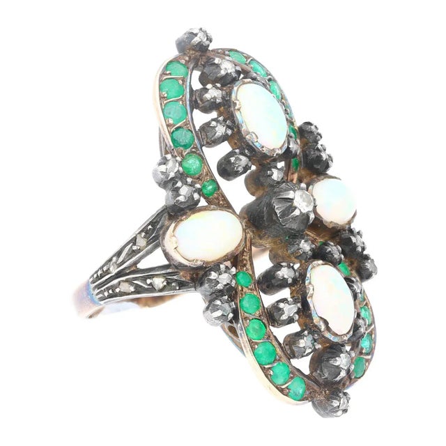 Antique Victorian Era 1800s Opal, Emerald, Diamond Ring in Gold and Silver Size 6 For Sale In Miami - Image 6 of 6