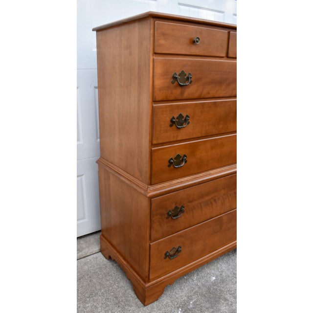 Vintage Ethan Allen Heirloom Nutmeg Maple 7 Drawer Chest on Chest Tall Dresser For Sale - Image 12 of 17