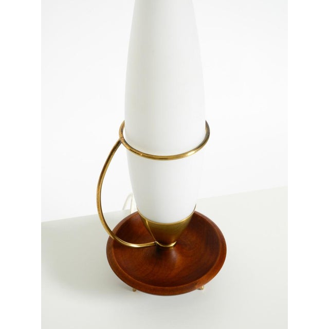 Large Mid-Century Modern Table Lamp in Brass and Teak with Frosted Glass Shade, 1950s For Sale - Image 12 of 18