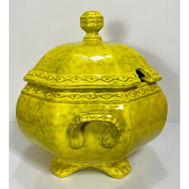 Rosentahal Netter made in Italy Soup Tureen Chartreuse Ceramic Classic 1970’s Vintage Vibe The Tureen absolutely has...