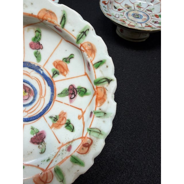 White Set of Three Chinese Porcelain Tazza's For Sale - Image 8 of 8