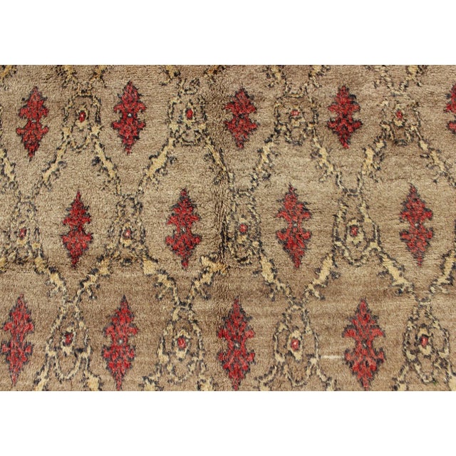 Red Turkish Tulu With Repeating Tribal Motifs on a Sand Field Surrounded by a Red Border For Sale - Image 8 of 13