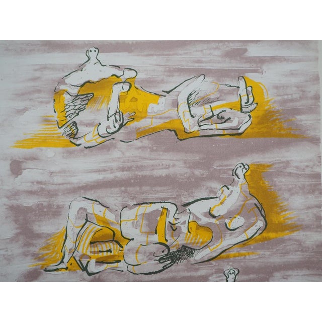 Henry Moore, Trois figures allongées, Lithograph For Sale - Image 3 of 7