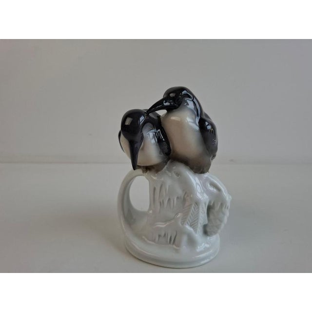 Black Art Deco Czech Porcelain Penguin Figurine from Pfeiffer & Löwenstein, 1930 For Sale - Image 8 of 15