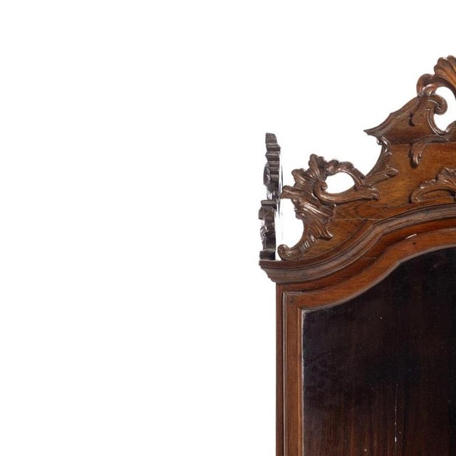 Sacred Art - Oratory of D. Jose; in fine wood - 18th century. Portuguese, made of fine wood with carvings; glass door and...