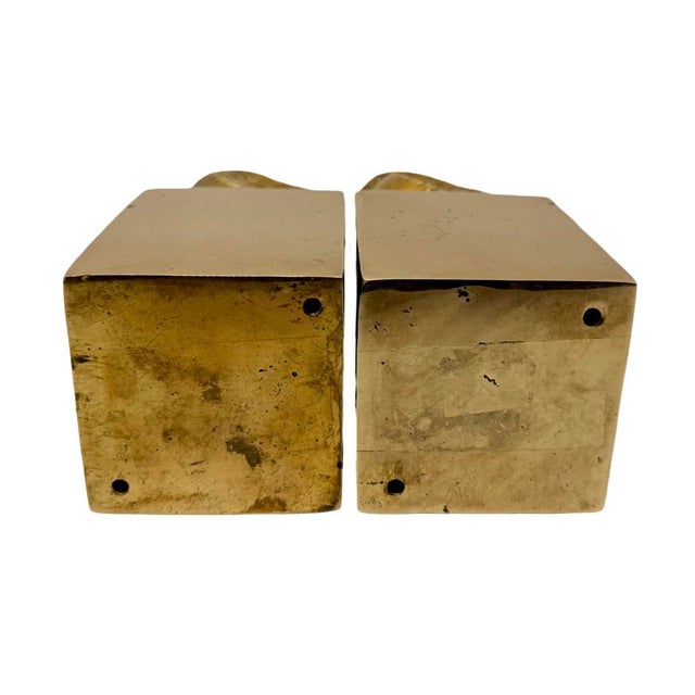 Metal Vintage Brass Owl Bookends Pair MCM Mid Century Detailed Owl Head Pedestal M4. For Sale - Image 7 of 8