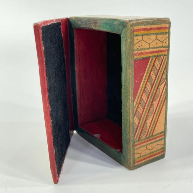 Early 20th Century Tuareg Leather Covered Wood Box For Sale - Image 4 of 7