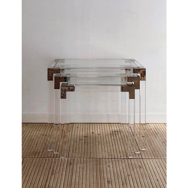 Methacrylate nesting tables in very good condition