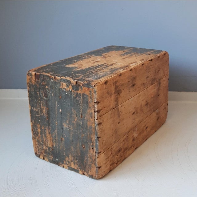 Wood Crate for Siphon Bottles, United States, 1920s-1930s For Sale - Image 7 of 8