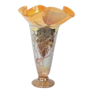 Fenton Style Art Glass Vase in the Manner of Murano
