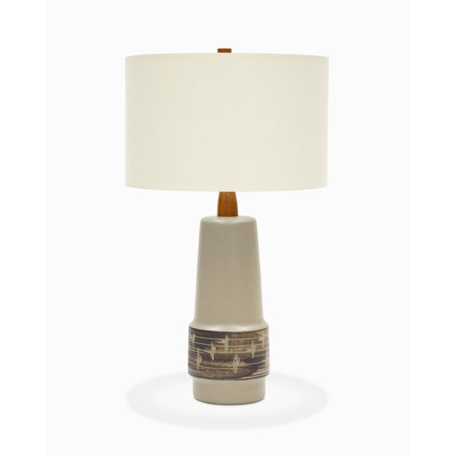 Mid-Century Modern Pair of Vintage Mid Century M144 Table Lamps by Jane and Gordon Martz For Sale - Image 3 of 12