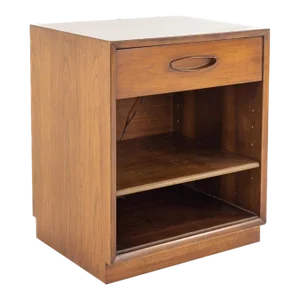 Henredon Circa 60' Mid Century Walnut Nightstand