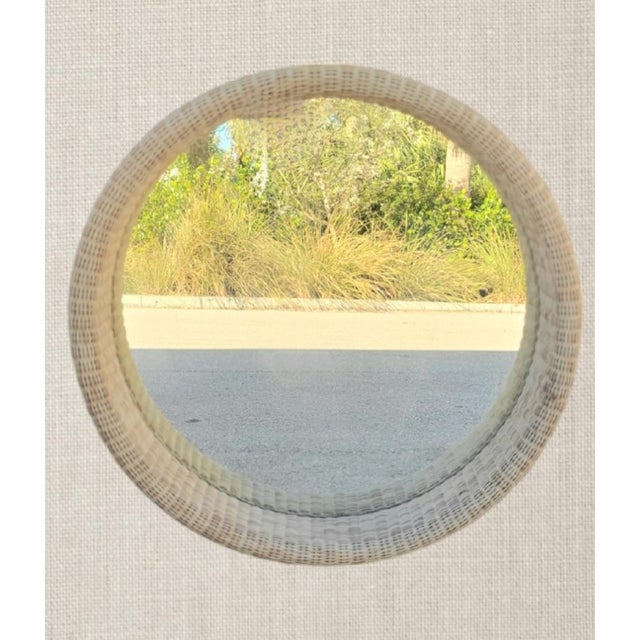 1990s Large Beige Textured Recessed Round Wicker Pottery Barn Style Wall Mirror For Sale - Image 5 of 8