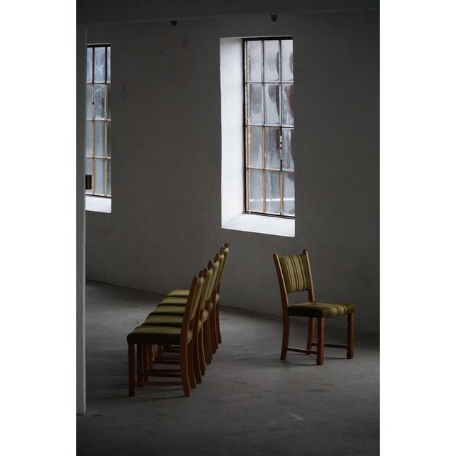 Baroque Mid-Century Modern Danish Dining Chairs in Oak by Henning Kjærnulf, 1960, Set of 6 For Sale - Image 3 of 18