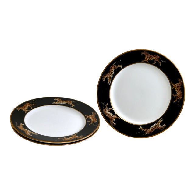 1980s Lynn Chase Designs Jaguar Jungle Bread & Butter Plates 24k Gold 6.5" Set of 3 For Sale