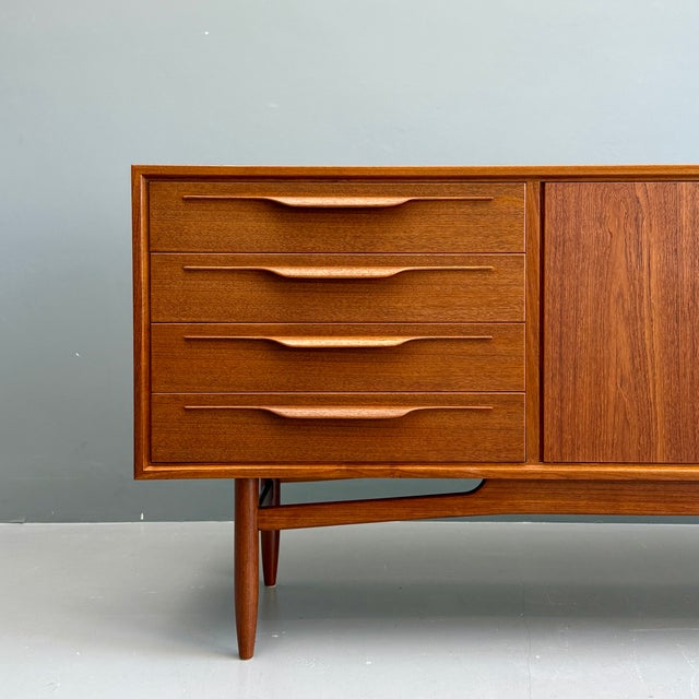 1960s Vintage Teak Sideboard, 1960s For Sale - Image 5 of 12