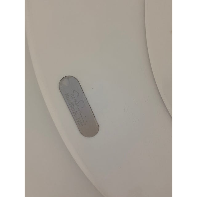 Mid-Century Modern Knoll Saarinen Dining Table, Round For Sale - Image 3 of 9