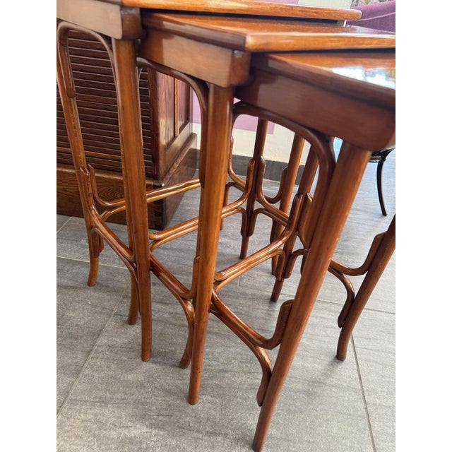 Art Nouveau Nesting Tables by Michael Thonet for Gebrüder Thonet Vienna Gmbh, 1890s, Set of 3 For Sale - Image 3 of 7