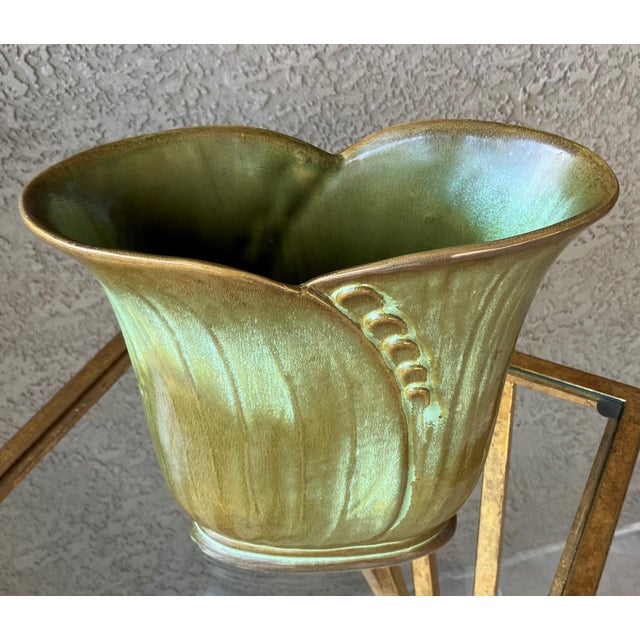 Circa 1949 Frankoma Pottery "Modelled Wheat" Vase Style 74 in Prairie Green For Sale In Austin - Image 6 of 18