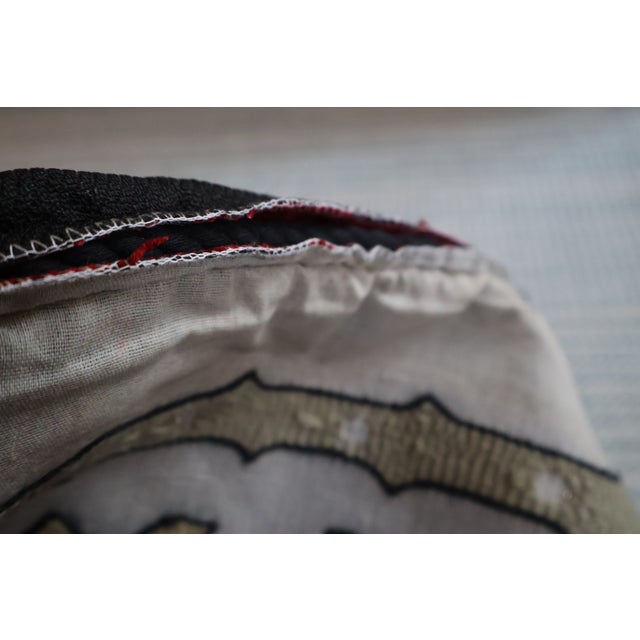 Vintage Judi Boisson 2003 “Camp Canoe” Hand-Hooked Pillow Cover—Unused For Sale - Image 17 of 18
