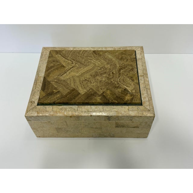 1980's Vintage Postmodern Tessellated Stone Felt lining