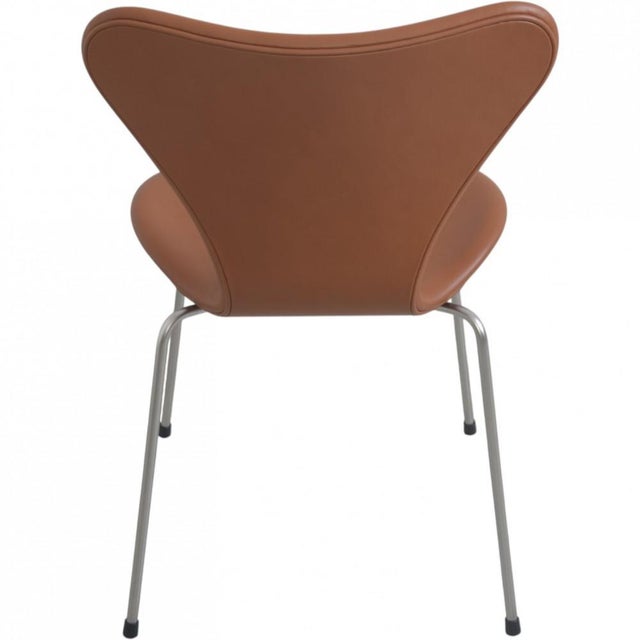 Seven Chairs in Walnut and Leather by Arne Jacobsen, 1970s, Set of 6 For Sale - Image 10 of 18
