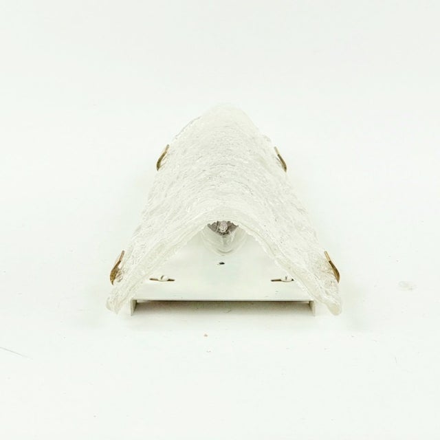 1960s Large Mid-Century Modern Murano Glass & Brass Wall Lamp/Sconce From Hillebrand For Sale - Image 6 of 9