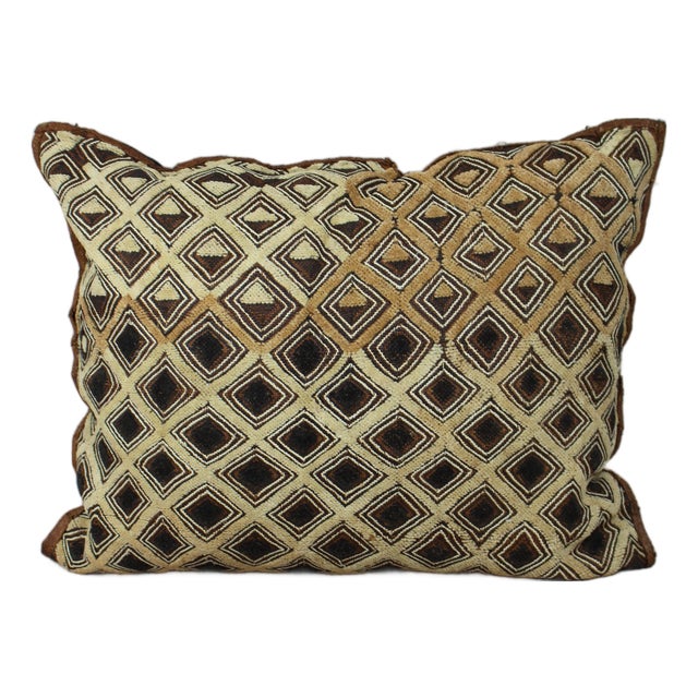 Vintage Showa Cloth Cushion For Sale