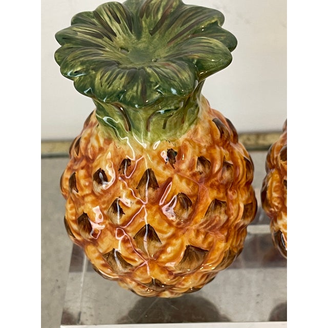Coastal 1960s Pair Pineapple Coastal Salt and Pepper For Sale - Image 3 of 3